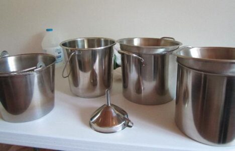 Goats: How Do I Milk My Goat? Image